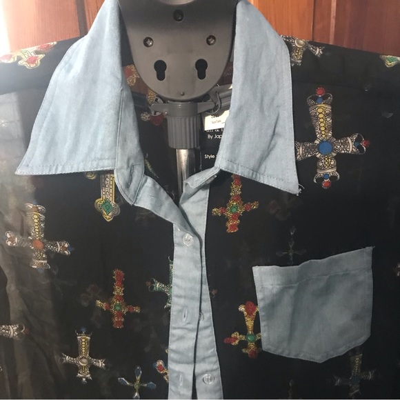 New ! Fun & Flirt Black Patterned Sheer Blouse - Size Small - Picture 4 of 5